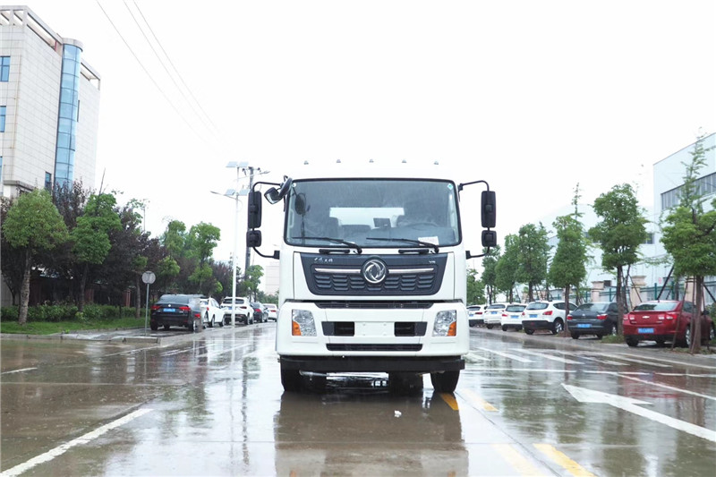 東風(fēng)天龍后八輪20噸噴霧車，國(guó)六綠化噴灑車